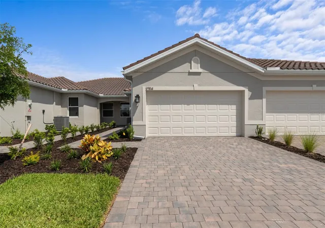 3rd image of 27104 Clam Shell Ct, Englewood, FL 34223 | MLS# TB8530891