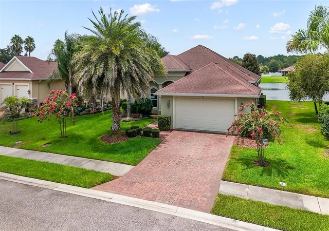 Photo 3 of Single family home for sale at 64 Arena Lake Dr, Palm Coast, FL 32137 | MLS# FC320081 | Listing updated on 2026-08-01
