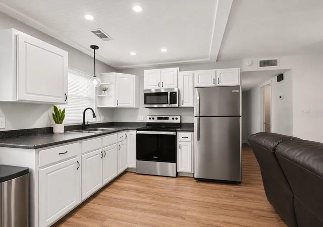 Photo 2 of Single family home for sale at 2508 Ave A Sw, Winter Haven, FL 33880 | MLS# TB8530904 | Listing updated on 2026-09-01