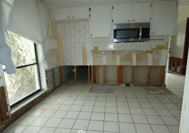 Listing Photo 5 - Condo for sale in building located at 6730 Bch Blvd, HUDSON, FL 34667
