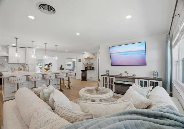 Photo 3 of Single family home for sale at 1819 Maryland Ave NE, Saint Petersburg, FL 33703 | MLS# TB8530907 | Listing updated on 2026-08-07