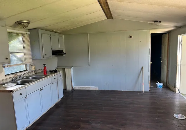Photo 4 of Manufactured home for sale at 2536 Cannon St, Lakeland, FL 33815 | MLS# L4963632 | Listing updated on 2026-09-29