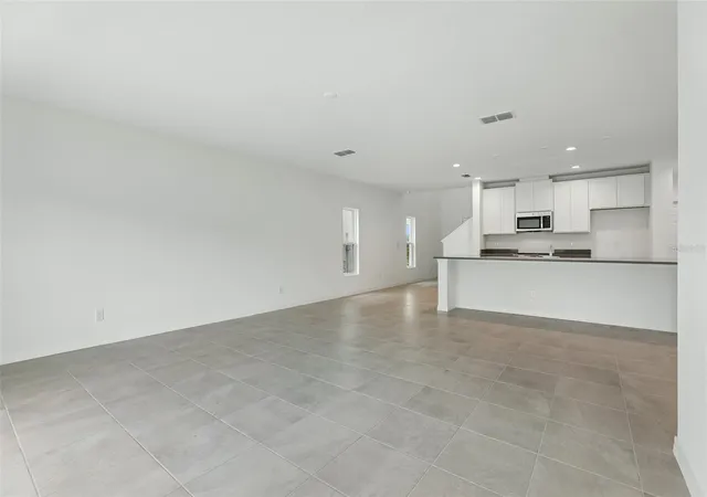 Photo 4 of Single family home for sale at 1349 Sawgrass Hammock Ln, Davenport, FL 33837 | MLS# O6426614 | Listing updated on 2026-10-12