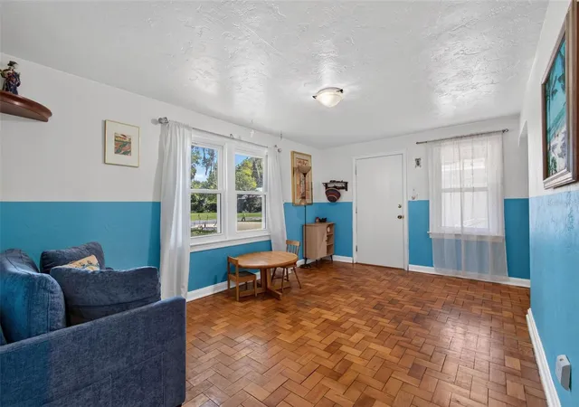 5th image of 715 Nw 22Nd Ave, Gainesville, FL 32609 | MLS# GC542096