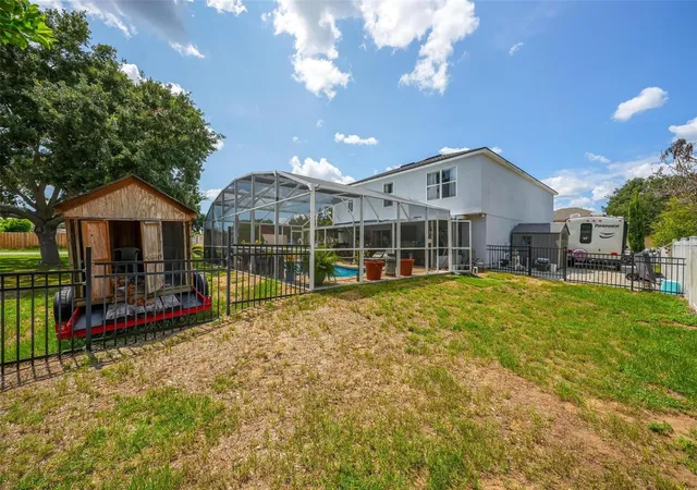 Photo 4 of Single family home for sale at 600 Briarcliff Rd, Eustis, FL 32726 | MLS# G5115326 | Listing updated on 2026-10-06