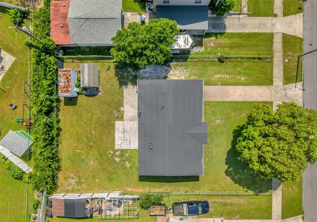 Photo 25 of Single family home for sale at 7013 Cocos Dr, ORLANDO, FL 32807 | MLS# O6426632 | Listing updated on 2026-10-07