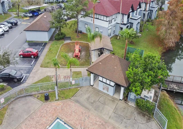 Photo 12 of Condo for sale at 5525 Pga Blvd SW #4625, ORLANDO, FL 32839 | MLS# O6426640 | Listing updated on 2026-09-22