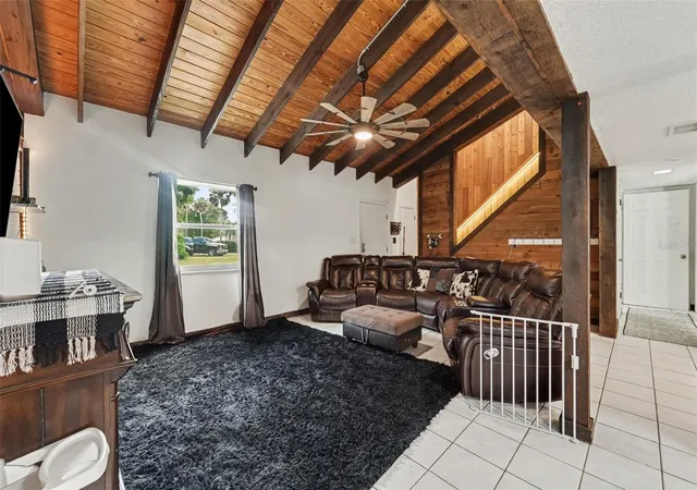 Photo 3 of Single family home for sale at 7238 Hillcrest St, Leesburg, FL 34748 | MLS# O6426650 | Listing updated on 2026-10-02