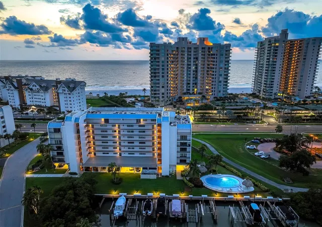 27th image of 1581 Gulf Blvd #203N, Clearwater Beach, FL 33767 | MLS# TB8530964