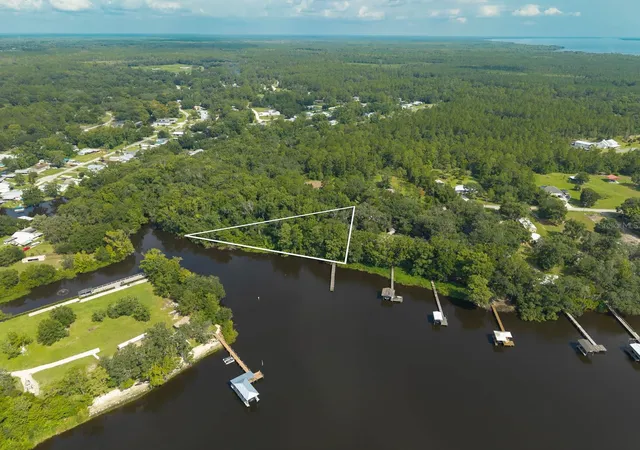 Photo 3 of Land for sale at 102 Cedar Crk Rd, Palatka, FL 32177 | MLS# GC542101 | Listing updated on 2026-08-10