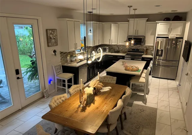 Photo 4 of Single family home for sale at 4862 Southlawn Ave, Orlando, FL 32811 | MLS# O6426654 | Listing updated on 2026-09-13