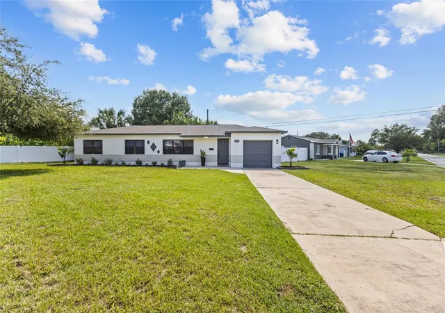 Photo 3 of Single family home for sale at 1200 63rd Avenue N, St Petersburg, FL 33702 | MLS# TB8530973 | Listing updated on 2026-10-22