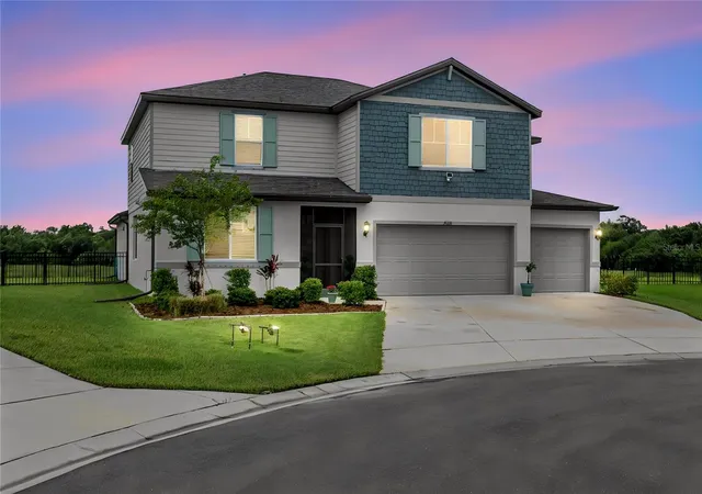 Photo 3 of Single family home for sale at 7008 Norris Landing Pl, Parrish, FL 34219 | MLS# TB8530975 | Listing updated on 2026-09-03