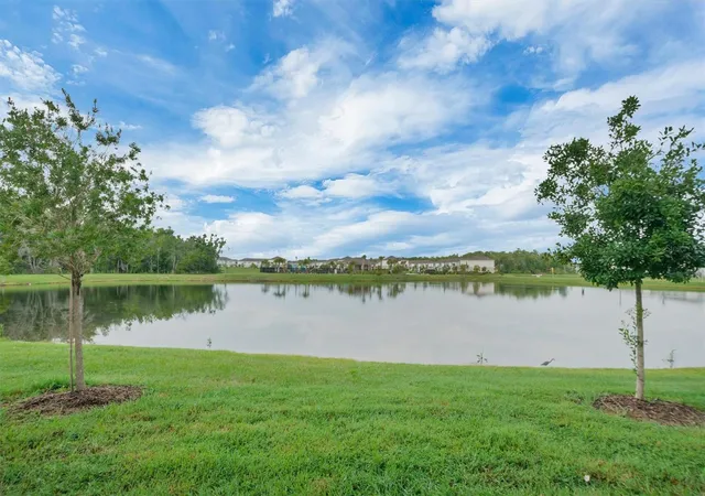 Photo 4 of Townhouse for sale at 2256 Portrait St, Kissimmee, FL 34758 | MLS# P4939367 | Listing updated on 2026-10-02