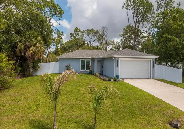 Photo 3 of Single family home for sale at 7081 Brazil Cir, Labelle, FL 33935 | MLS# TB8530979 | Listing updated on 2026-07-21