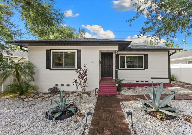 Photo 1 of Single family home for sale at 170 22nd Avenue N, St Petersburg, FL 33704 | MLS# TB8530980 | Listing updated on 2026-10-24