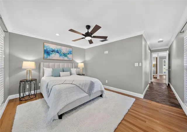 Photo 4 of Single family home for sale at 943 Fairway Dr, Winter Park, FL 32792 | MLS# O6426672 | Listing updated on 2026-10-06