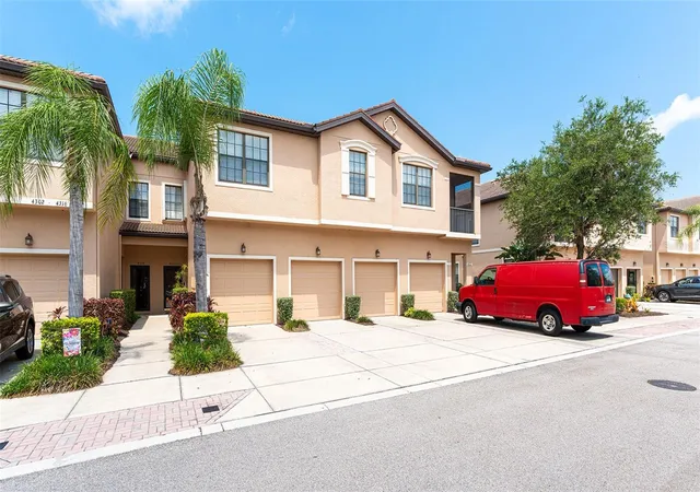 Photo 3 of Condo for sale at 4316 Via Piedra Cir #5-204, Sarasota, FL 34233 | MLS# A4700566 | Listing updated on 2026-08-30