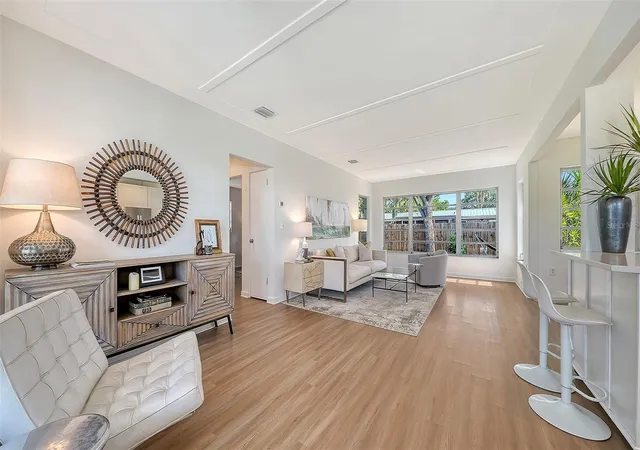 3rd image of 2719 Temple St, Sarasota, FL 34239 | MLS# A4700567