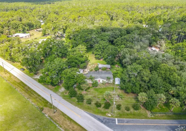 2nd image of 1116 Emporia Rd, Pierson, FL 32180 | MLS# V4950307