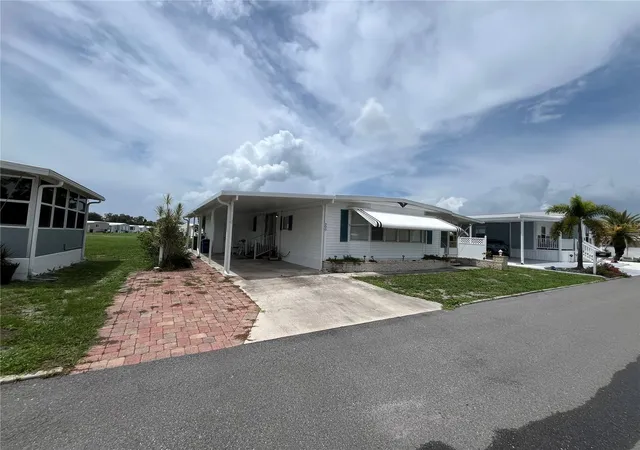 Photo 1 of Manufactured home for sale at 900 Jolanda Cir, Venice, FL 34285 | MLS# N6145088 | Listing updated on 2026-07-21