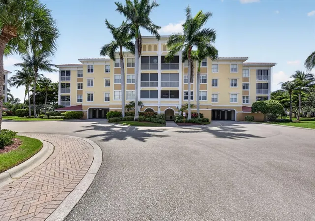 Photo 2 of Condo for sale at 255 W End Dr #4308, Punta Gorda, FL 33950 | MLS# C7528613 | Listing updated on 2026-09-17
