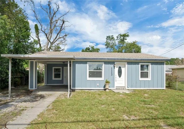 Single family home for sale at 1113 S Central Ave, LAKELAND, FL 33815 | MLS# O6426723