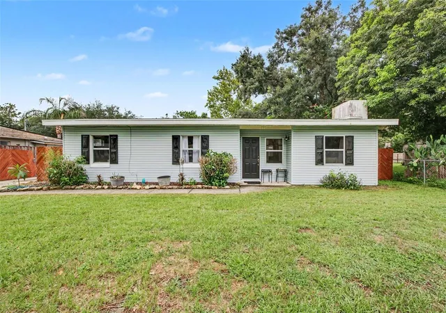 1st image of 231 1st St, Chuluota, FL 32766 | MLS# TB8531045