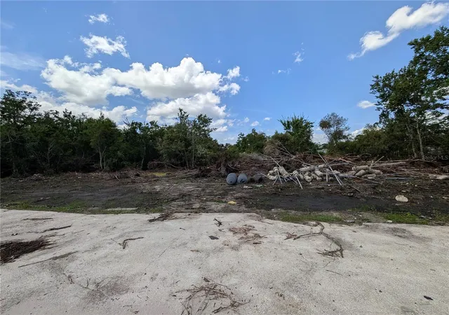 Photo 3 of Land for sale at 18847 Jefferson Ave, Orlando, FL 32820 | MLS# O6426733 | Listing updated on 2026-08-30