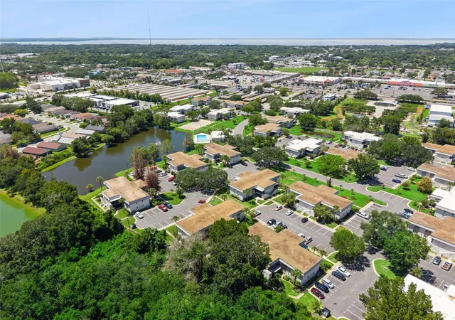 Photo 31 of Condo for sale at 93 Windtree Ln #102, Winter Garden, FL 34787 | MLS# O6426740 | Listing updated on 2026-08-01