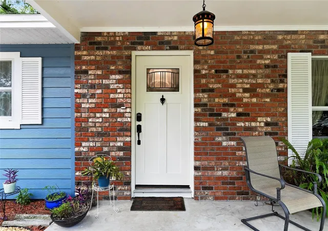 Photo 2 of Sale Pending at 3862 NW 36th Place, Gainesville, FL 32606 | MLS# GC542109 | Listing updated on 2026-08-03