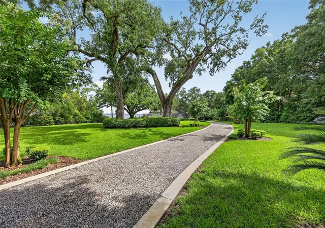 Photo 3 of Single family home for sale at 12950 E Highway 25, Ocklawaha, FL 32179 | MLS# OM728876 | Listing updated on 2026-09-25