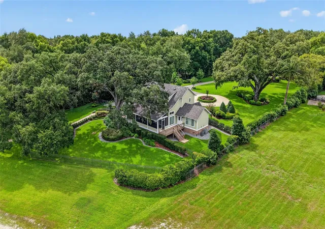 Photo 3 of Single family home for sale at 12950 E Highway 25, Ocklawaha, FL 32179 | MLS# OM728876 | Listing updated on 2026-09-25