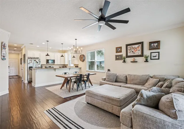 Photo 4 of Townhouse for sale at 2508 E Church St, Orlando, FL 32803 | MLS# O6426781 | Listing updated on 2026-09-08