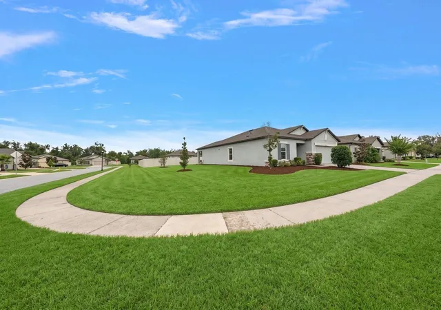 Photo 2 of Single family home for sale at 13120 Conquistador Loop, Spring Hill, FL 34610 | MLS# TB8531111 | Listing updated on 2026-10-09