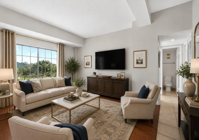 Listing Photo 5 - Condo for sale in building located at 235 6Th St Nw, Winter Haven, FL 33881 - Unit #307