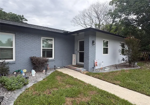3rd image of 9216 N Abbot Dr, Citrus Springs, FL 34434 | MLS# OM728883