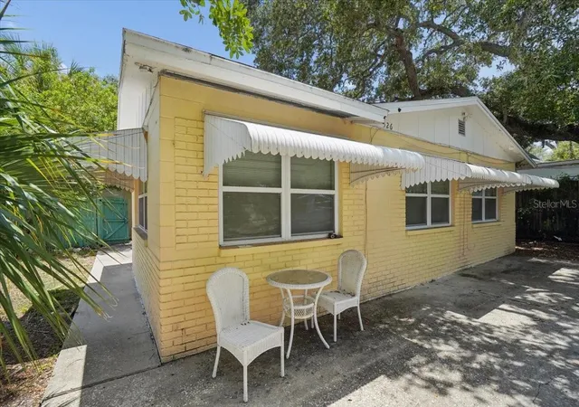 Photo 1 of House for sale at 526 12th Avenue S, Saint Petersburg, FL 33701 | MLS# TB8531138 | Listing updated on 2026-08-26