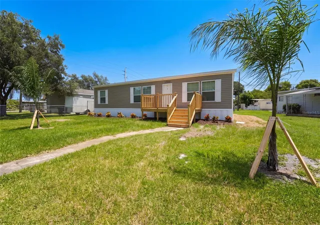 Manufactured home for sale at 5207 Orange Ave, PORT ORANGE, FL 32127 | MLS# O6426823