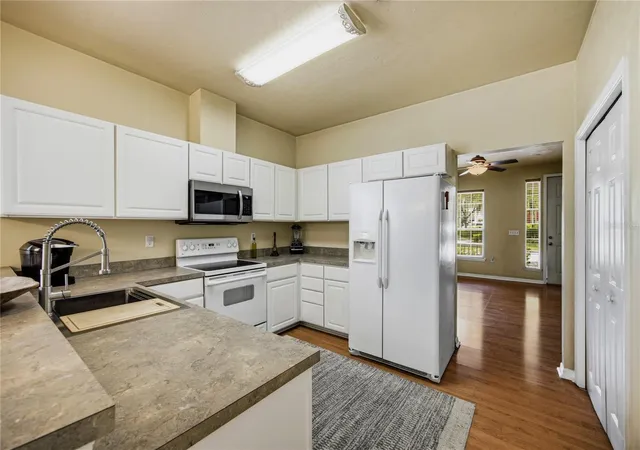 4th image of 11684 Nw 18Th Pl, Gainesville, FL 32606 | MLS# GC542115