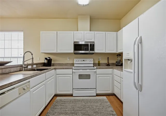 5th image of 11684 Nw 18Th Pl, Gainesville, FL 32606 | MLS# GC542115