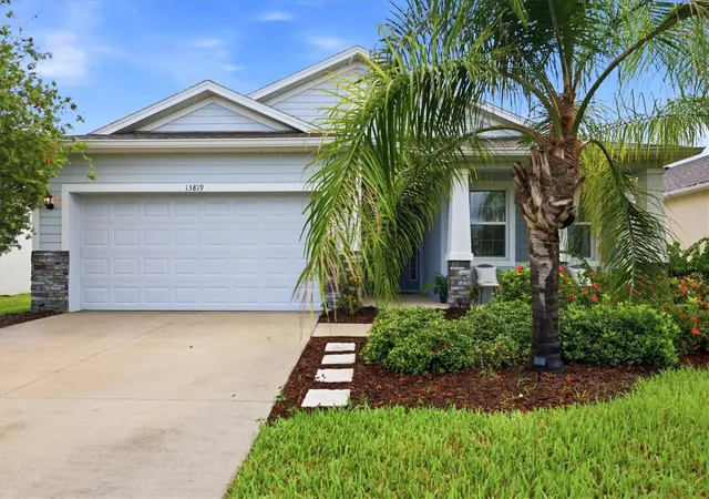 Photo 1 of Single family home for sale at 13819 Camden Crst Ter, Bradenton, FL 34211 | MLS# A4700591 | Listing updated on 2026-10-15