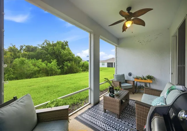 Photo 3 of Single family home for sale at 13819 Camden Crst Ter, Bradenton, FL 34211 | MLS# A4700591 | Listing updated on 2026-10-15