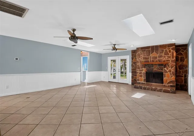 Photo 4 of Single family home for sale at 408 Palm Ave, Ormond Beach, FL 32174 | MLS# TB8531145 | Listing updated on 2026-09-23