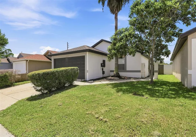 Photo 2 of Single family home for sale at 5230 Florida Holly Dr, Orlando, FL 32811 | MLS# O6426827 | Listing updated on 2026-09-01