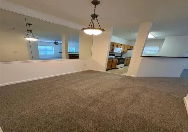 Photo 4 of Condo for sale at 4802 51st Street W #622, Bradenton, FL 34210 | MLS# A4700593 | Listing updated on 2026-09-20