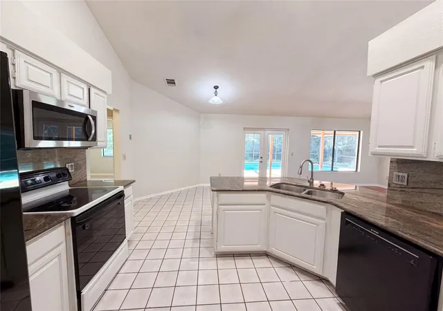 2nd image of 332 Sprucewood Rd, Lake Mary, FL 32746 | MLS# O6426839