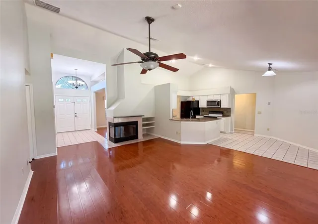 3rd image of 332 Sprucewood Rd, Lake Mary, FL 32746 | MLS# O6426839