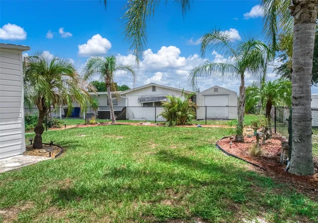 Photo 3 of Manufactured home for sale at 3519 Maine Ave, Sebring, FL 33870 | MLS# P4939372 | Listing updated on 2026-09-24