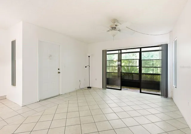 4th image of 1204 Pine Ridge Cir W #C1, Tarpon Springs, FL 34688 | MLS# TB8531163